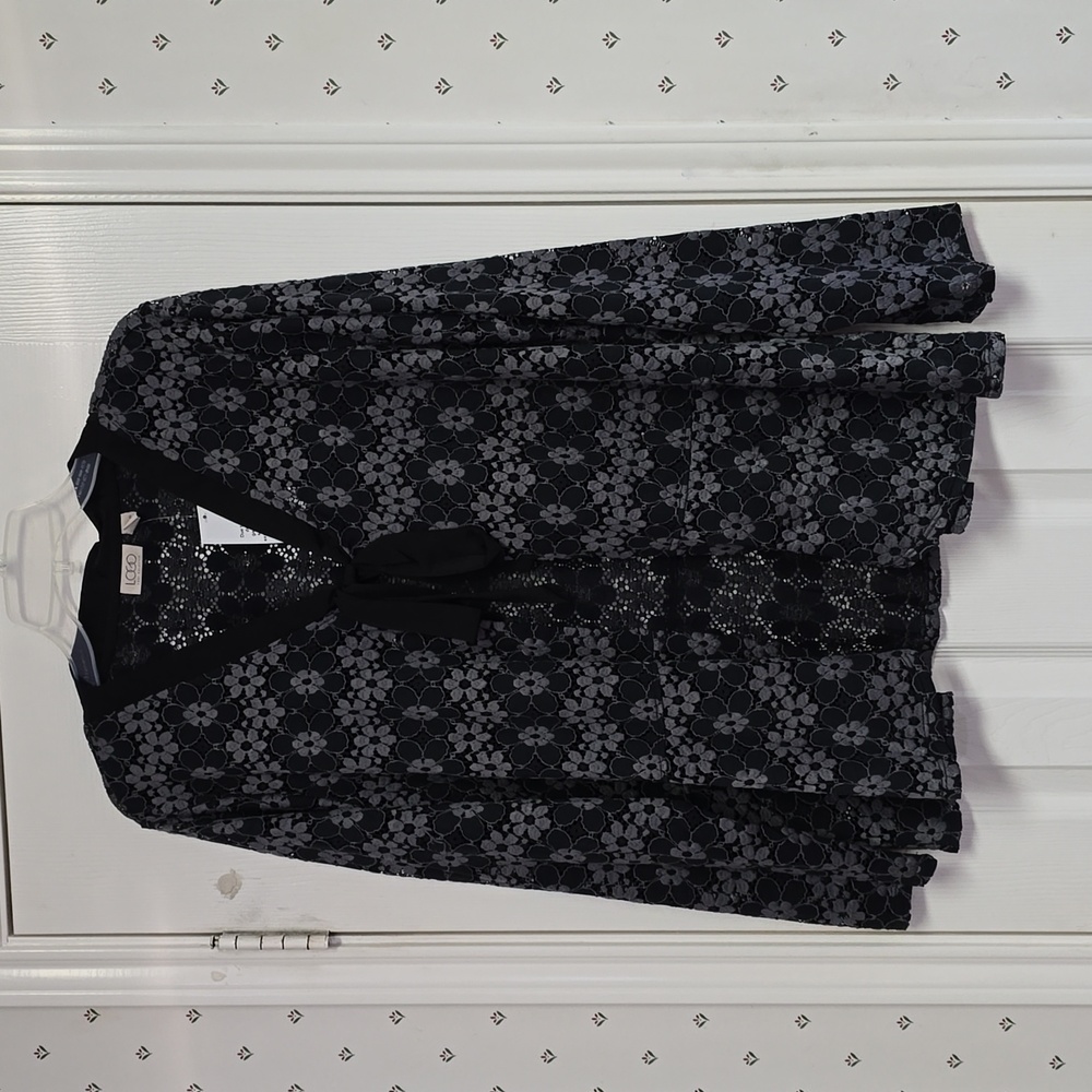 Brand New LOGO by Laurie Goldstein Grey and Black Floral Lace Cardigan. Size XL